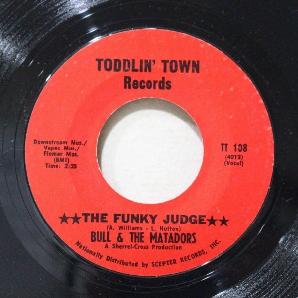 画像1: Bull & The Matadors / The Funky Judge / 7"Single (1)
