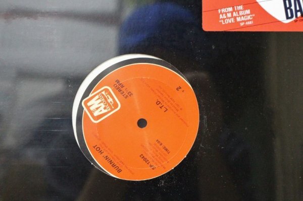 画像2: L.T.D. / Kickin' Back / 12”/ Sealed (2)