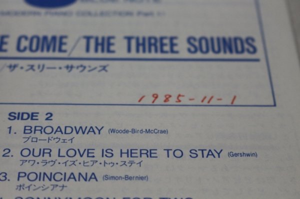 画像4: The 3 Sounds / Here We Come / 東芝EMI / 日本盤 (4)